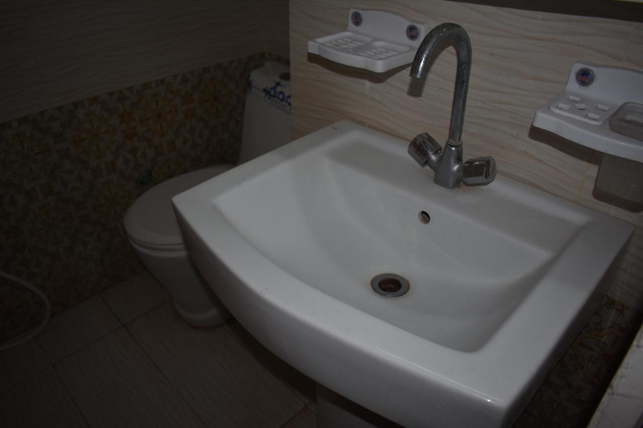 Hotel Kashmir Inn 拉瓦尔品第 外观 照片